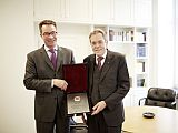 Dr. Jürgen Behrend(rechts) und Stefan Heidbreder